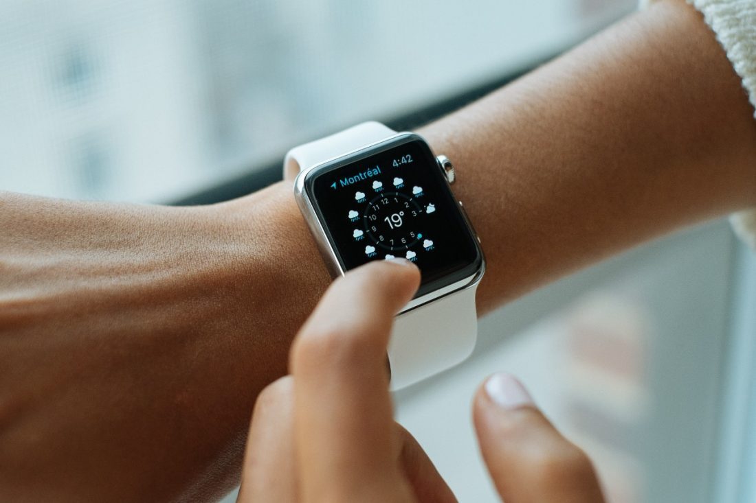 Os smartwatches estão cada vez mais desejados e o Apple Watch é o mais amado. Entenda porque.