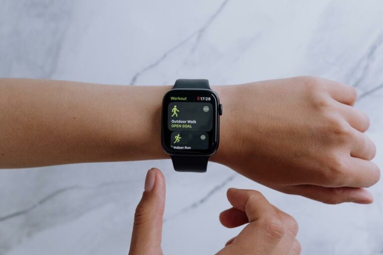 Quanto custa para trocar a tela do Apple Watch? Vale a pena?
